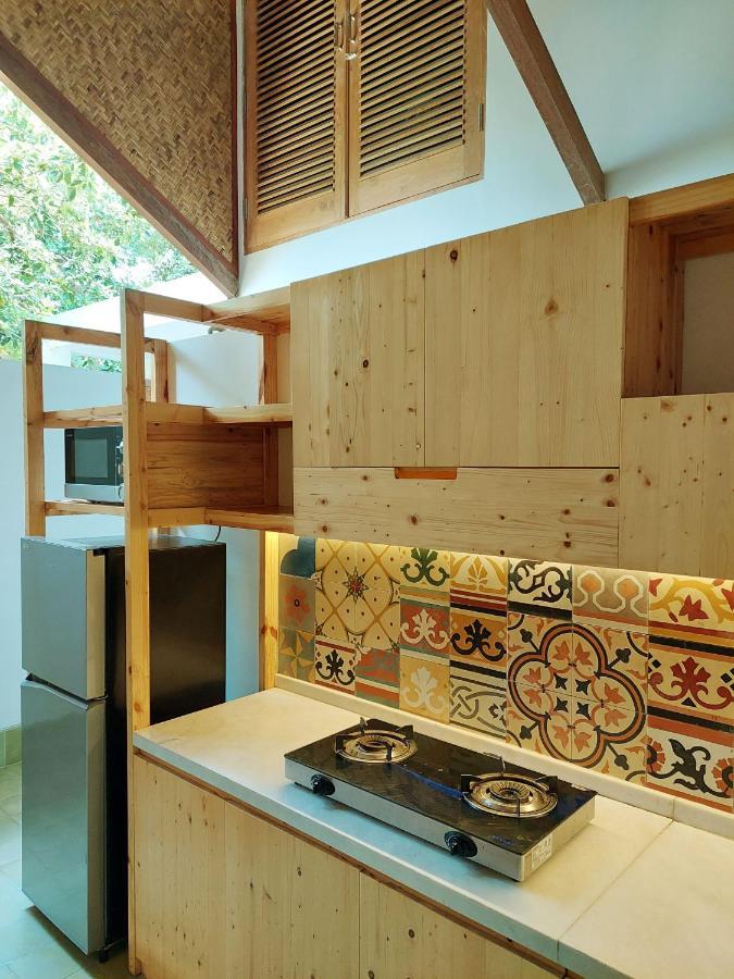 Komoreya Guesthouse Kejayan Экстерьер фото